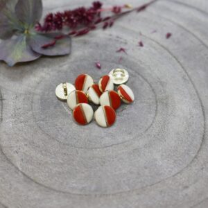 Knopf zweifarbig "Wink Buttons" - Off-White/Tangerine