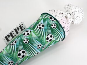Schultüte "Fußball" mit Namen