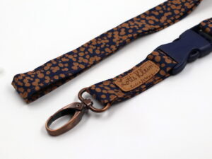 Schlüsselband "Dots orange on blue"