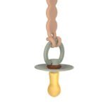 laessig-schnullerkette-tiny-smile-ahorn-3